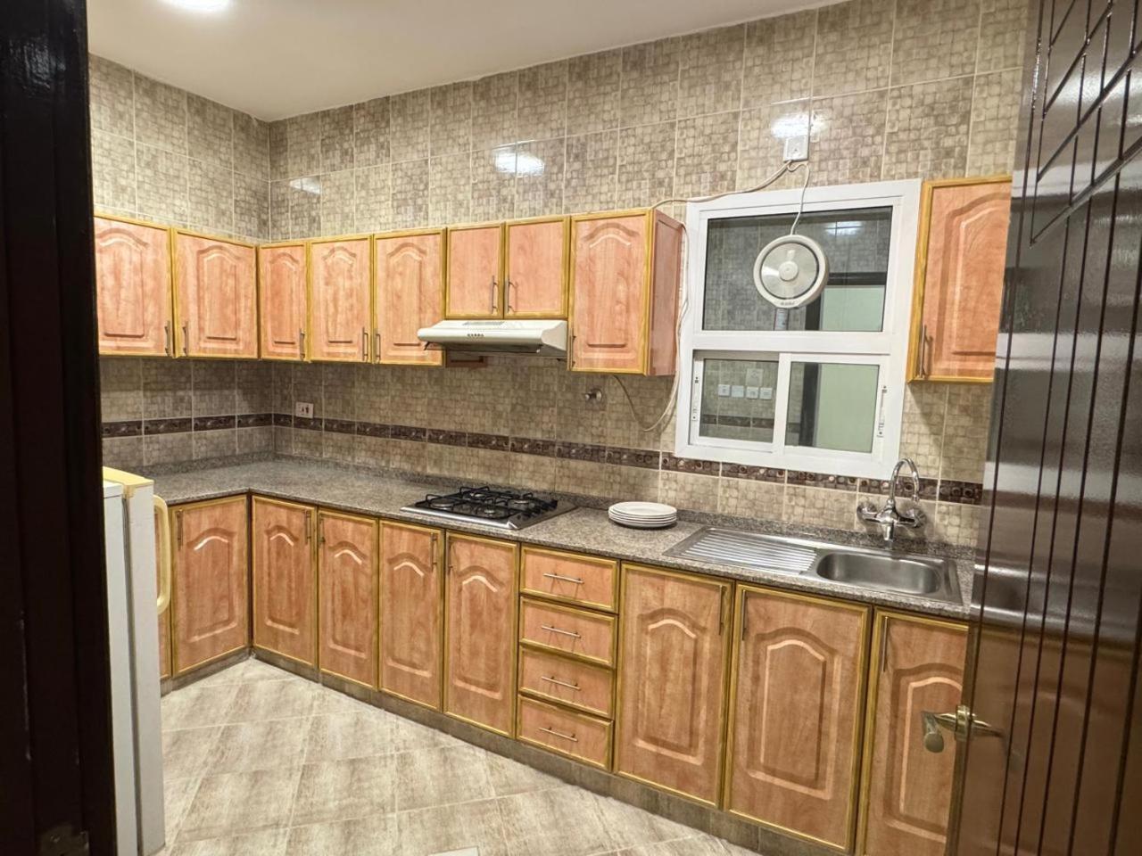Al Murooj Hotel Apartments Muscat Exterior photo